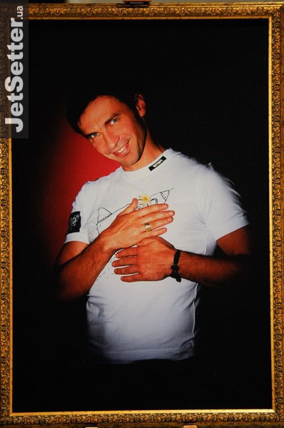 1174_10975_1267862374