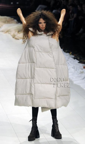 ap100315112068_e__oPt