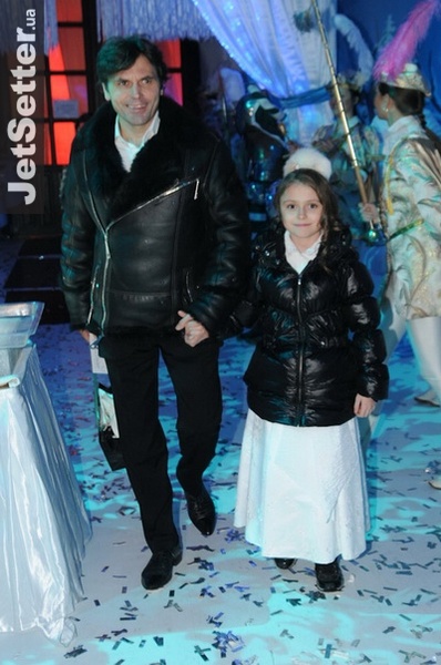 3410_35970_1291448285