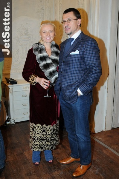 4235_45193_1298720565